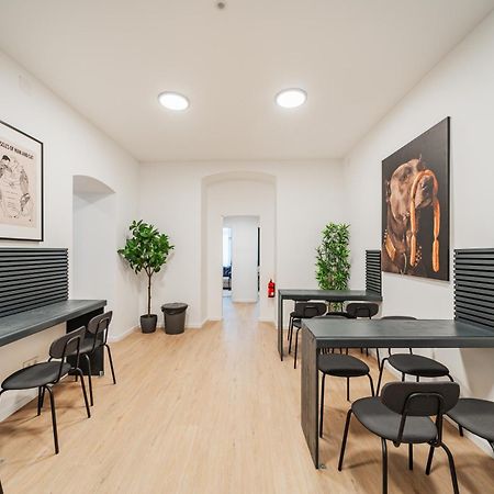 Chic Central City Rooms By Home2 Wien Eksteriør bilde