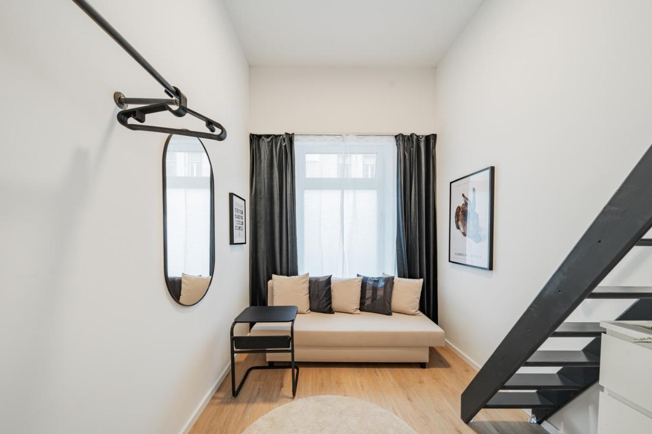 Chic Central City Rooms By Home2 Wien Eksteriør bilde
