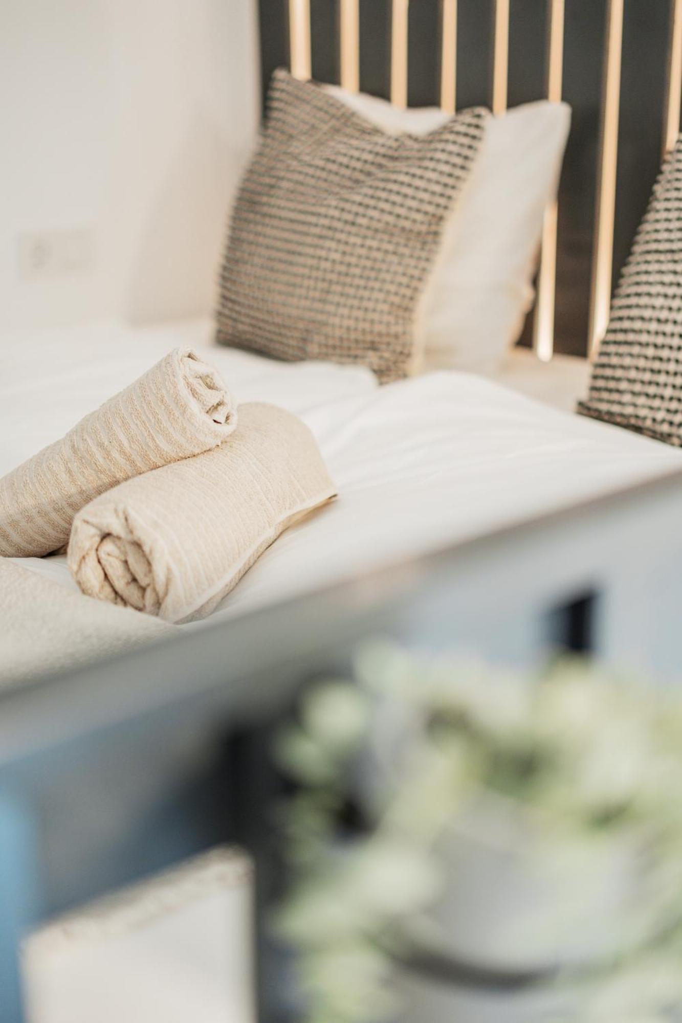 Chic Central City Rooms By Home2 Wien Eksteriør bilde