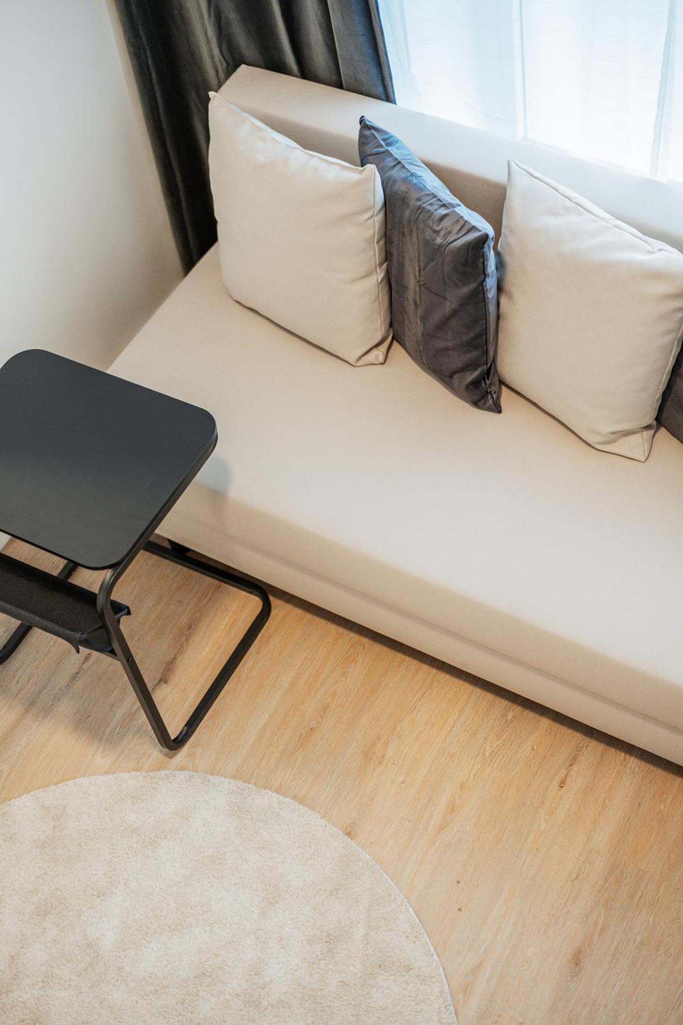 Chic Central City Rooms By Home2 Wien Eksteriør bilde