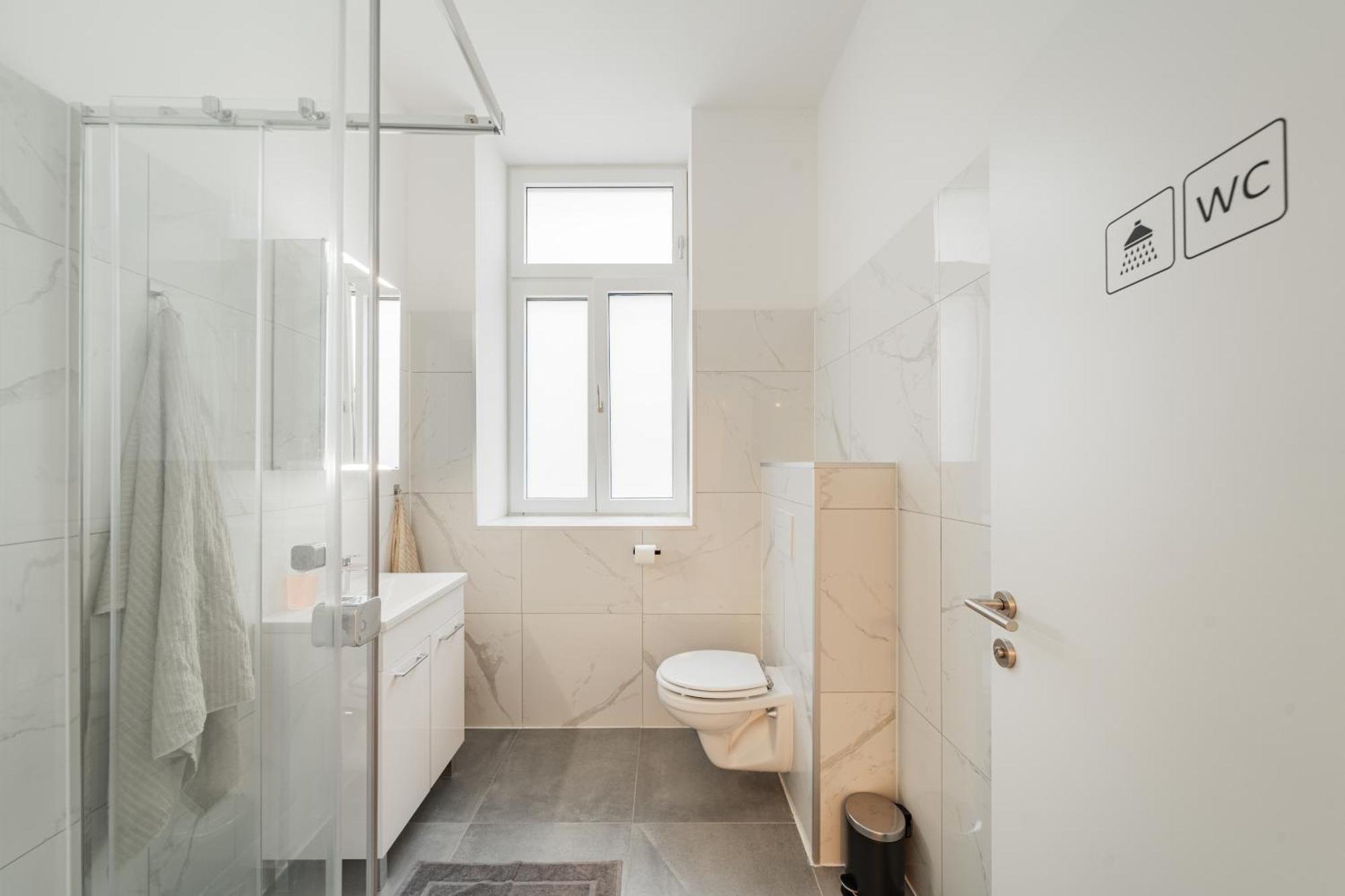 Chic Central City Rooms By Home2 Wien Eksteriør bilde