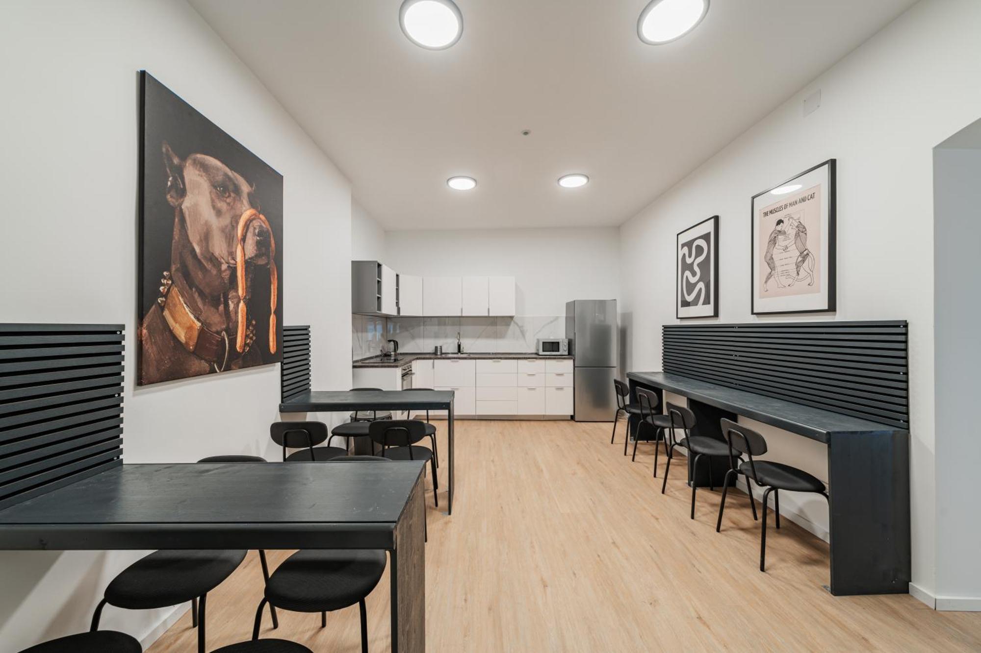 Chic Central City Rooms By Home2 Wien Eksteriør bilde